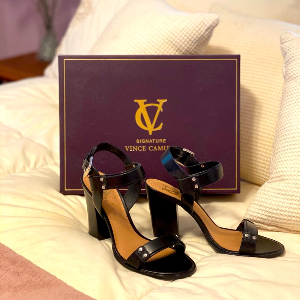 Signature by Vince Camuto Heels
